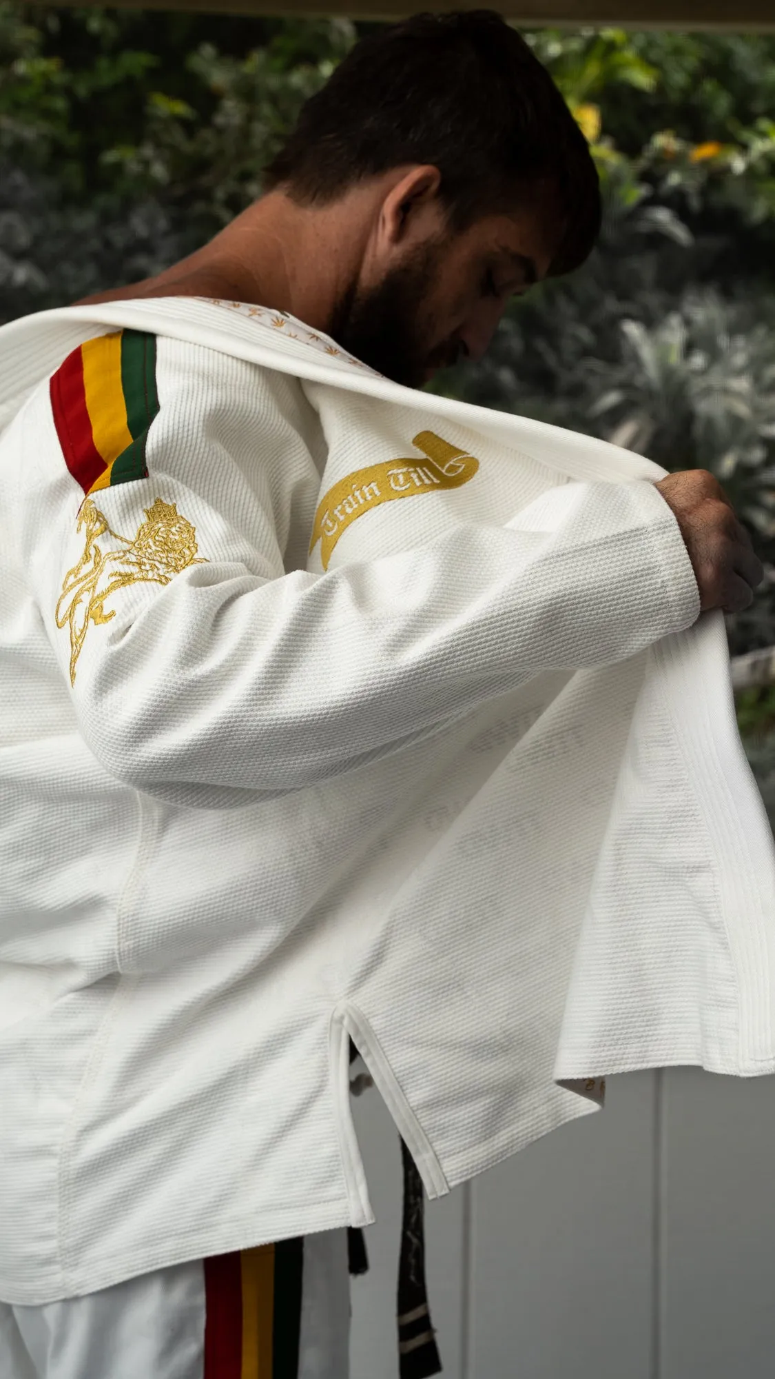 The Official Issue Business Suit - V23 RUDE BOY - White