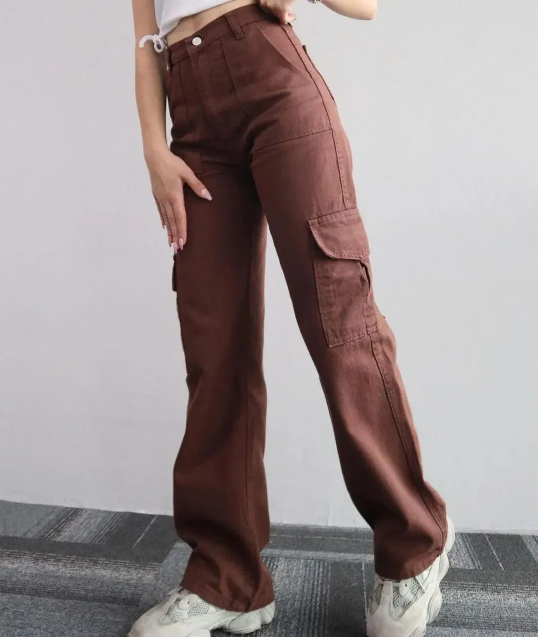 Versatile Vogue Pocketed Pants