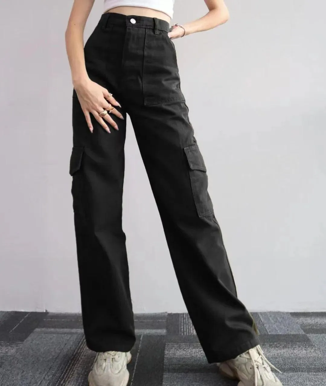 Versatile Vogue Pocketed Pants